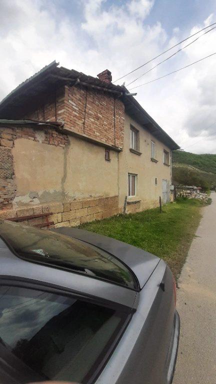 House for Sale in Ruse, Rodina 2
