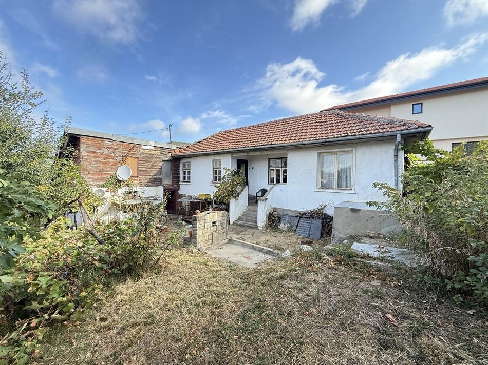 House for Sale in Gledatsi, Gabrovo