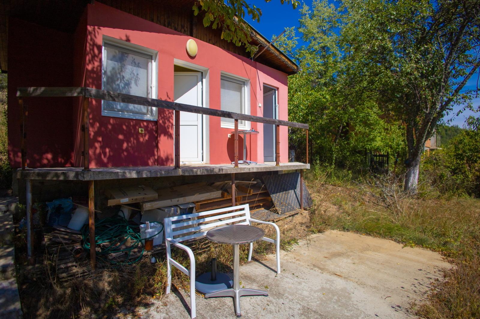 Villa for Sale in Batuliya, Sofia Province