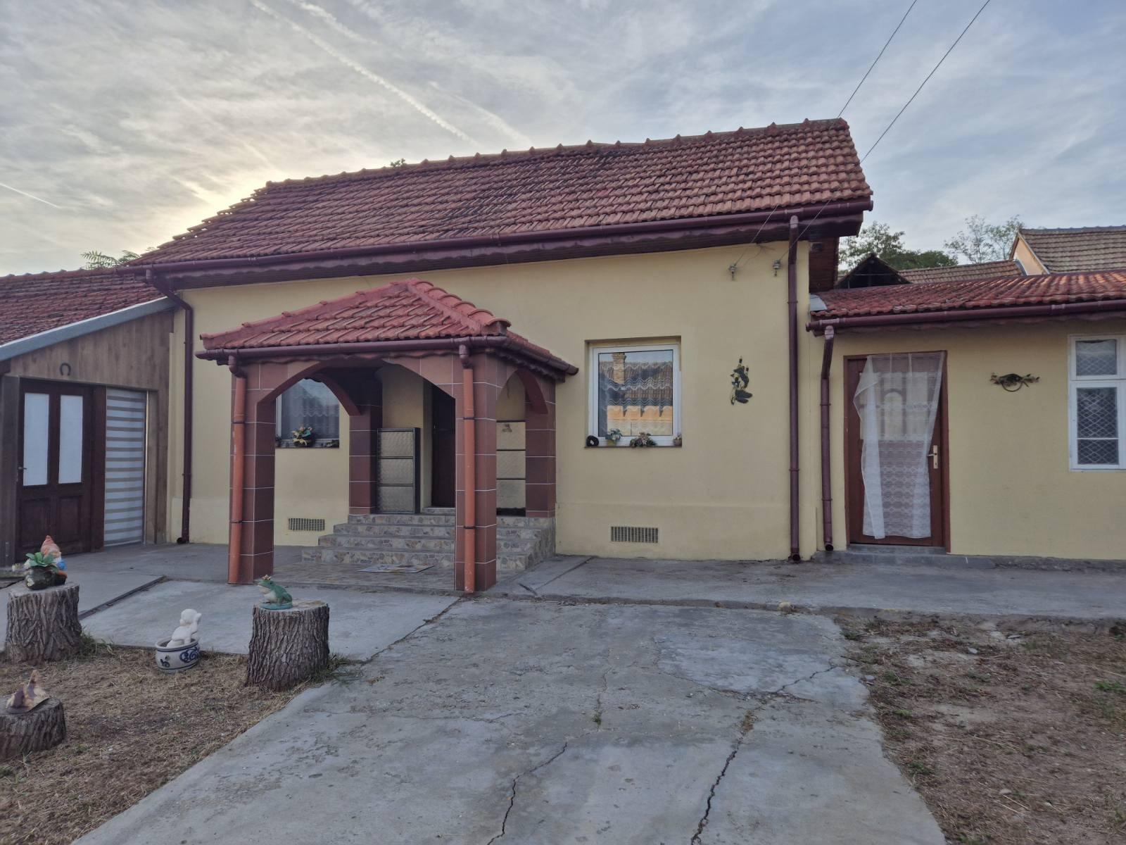 House for Sale in Suhindol, Veliko Tarnovo