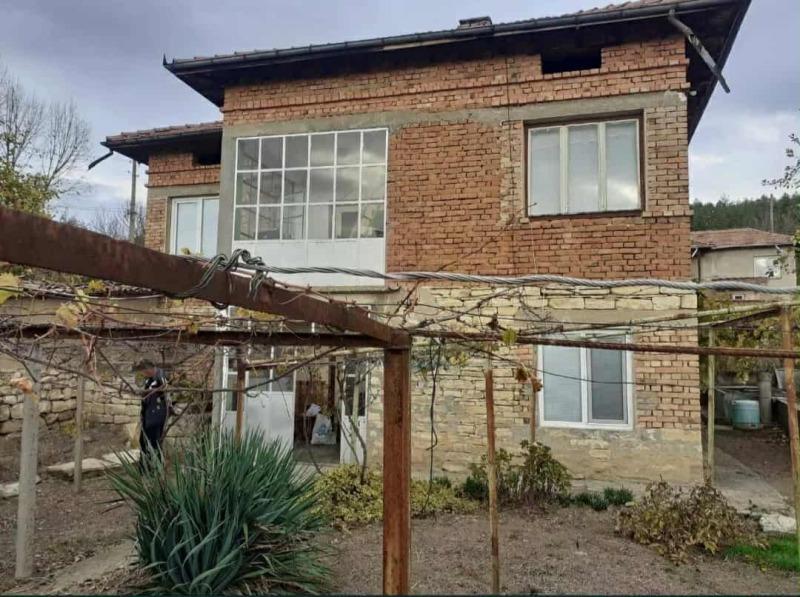 House for Sale in Koprivets, Ruse