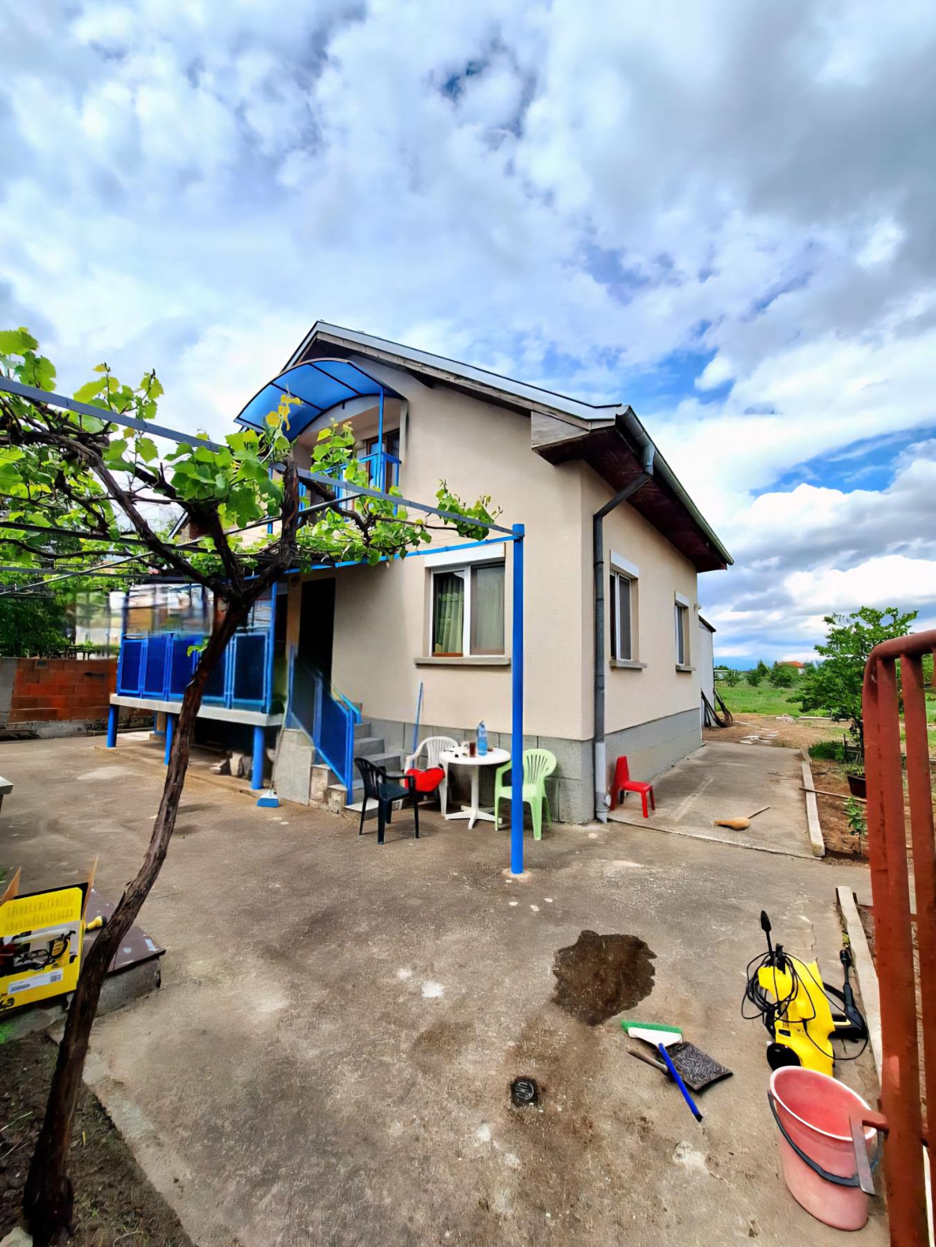 House for Sale in Graf Ignatievo, Plovdiv