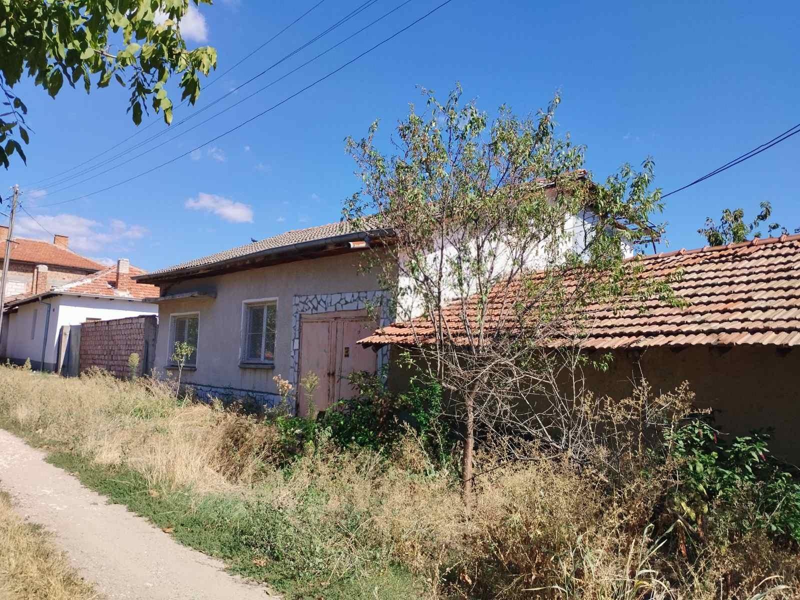 House for Sale in Chernozemen, Plovdiv