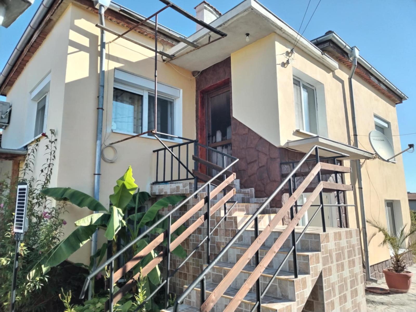 House for Sale in Sarnevets, Stara Zagora