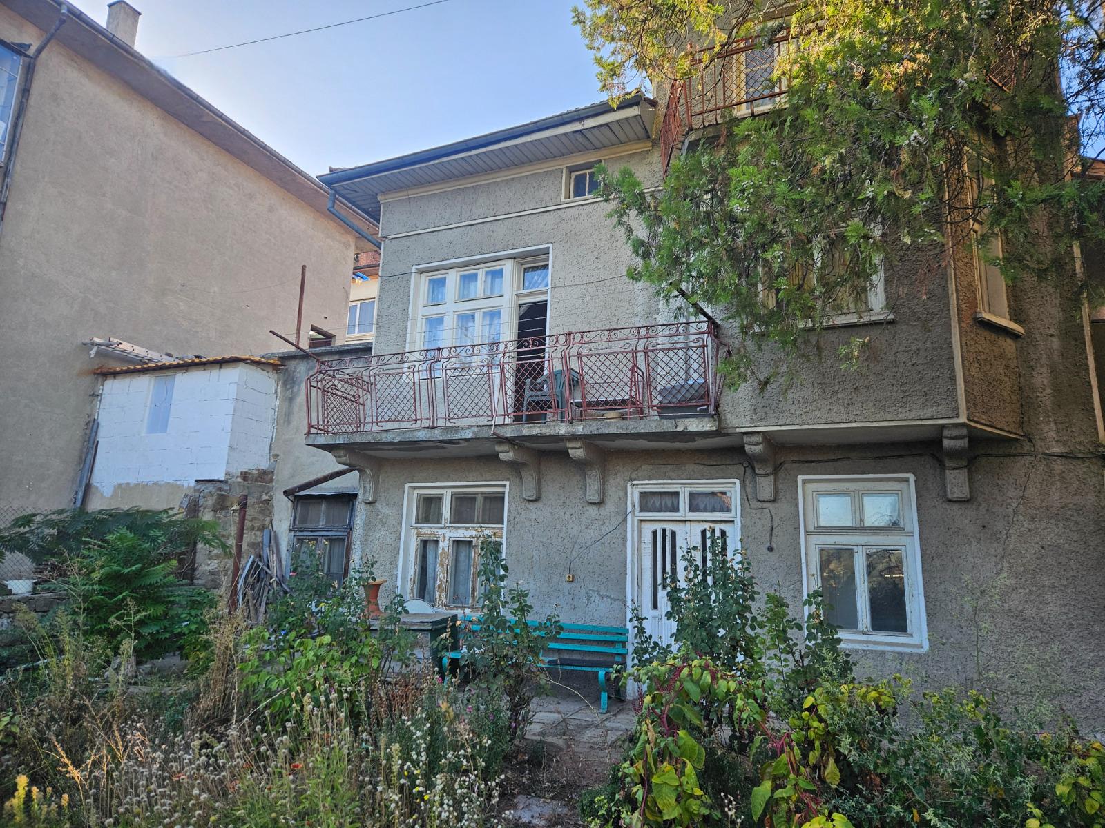 House for Sale in Veliko Tarnovo, Center