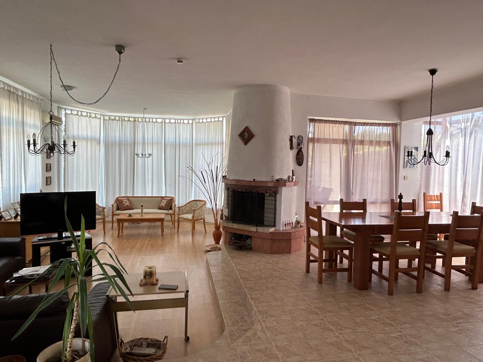 House for Sale in Belashtitsa, Plovdiv