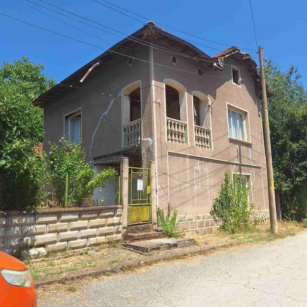 House for Sale in Peshterna, Lovech