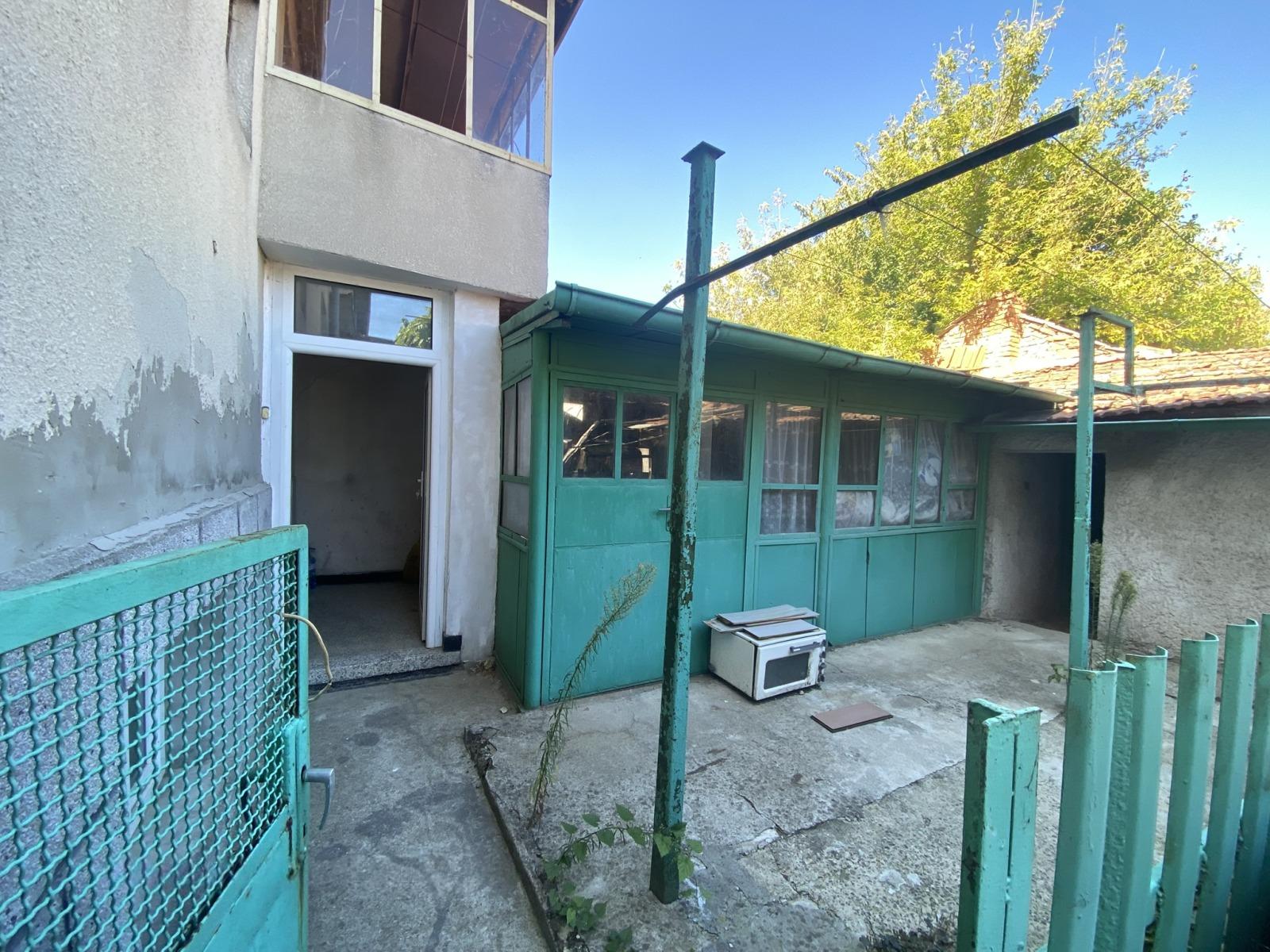 House Floor for Sale in Dobrich, ZhP Gara