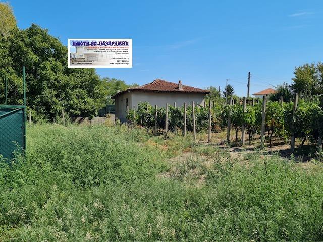 House for Sale in Zlokuchene, Pazardzhik