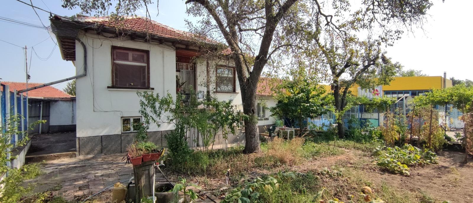 House for Sale in Samovodene, Veliko Tarnovo