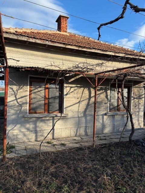 House for Sale in Skutare, Plovdiv