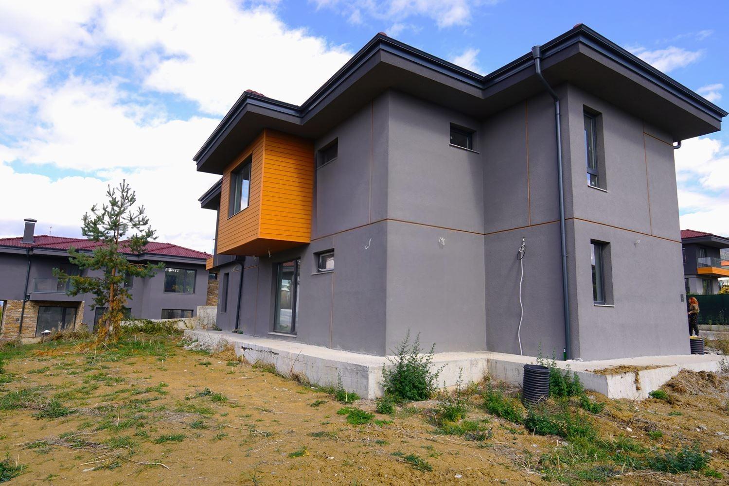 House for Sale in Kladnitsa, Pernik