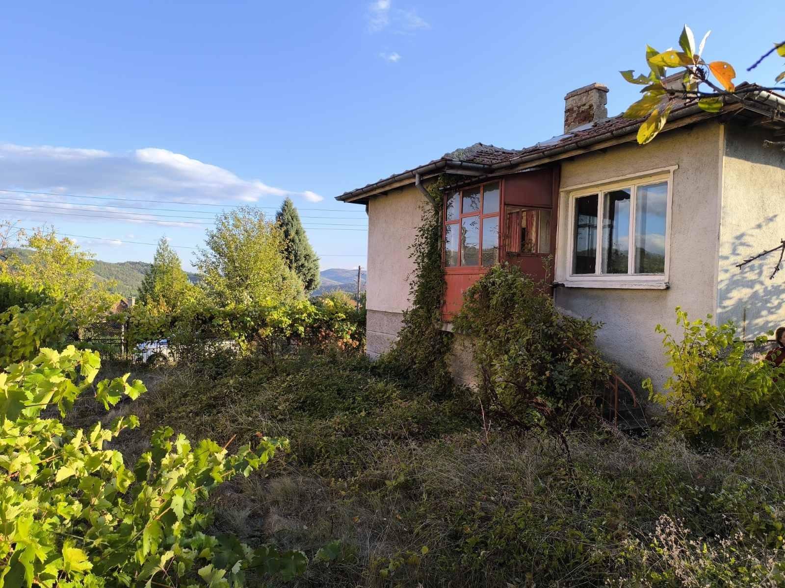 House for Sale in Muhovo, Sofia Province