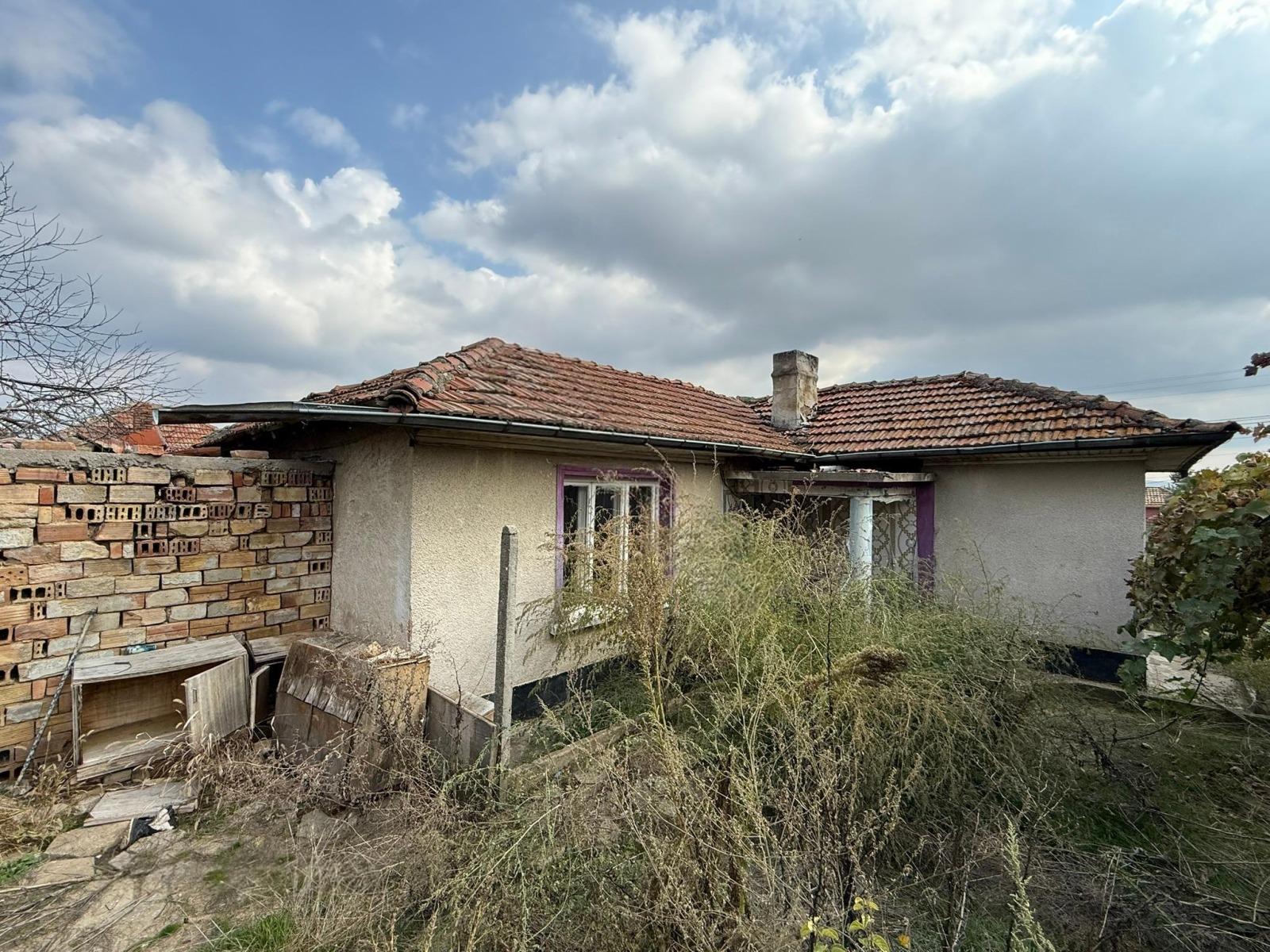 House for Sale in Polski Trambesh, Veliko Tarnovo