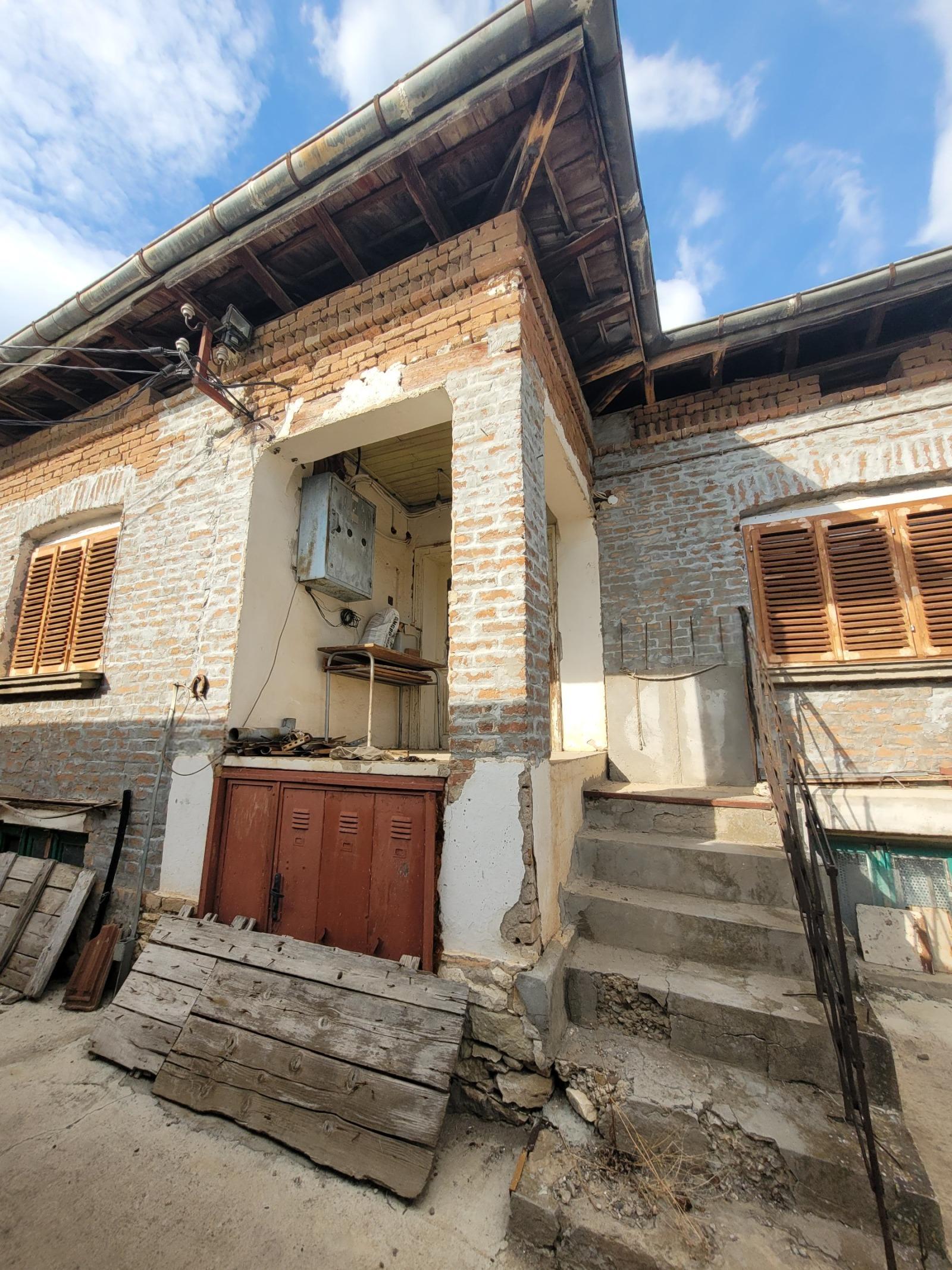 House for Sale in Valchitran, Pleven