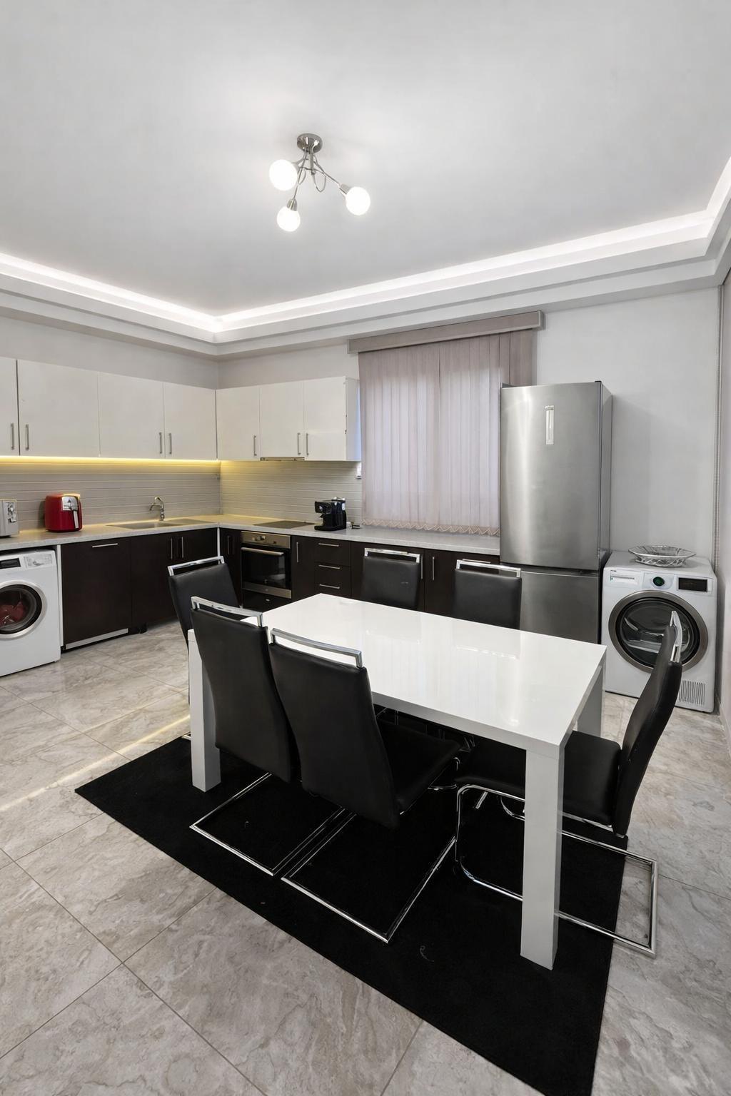House for Sale in Brestnik, Plovdiv