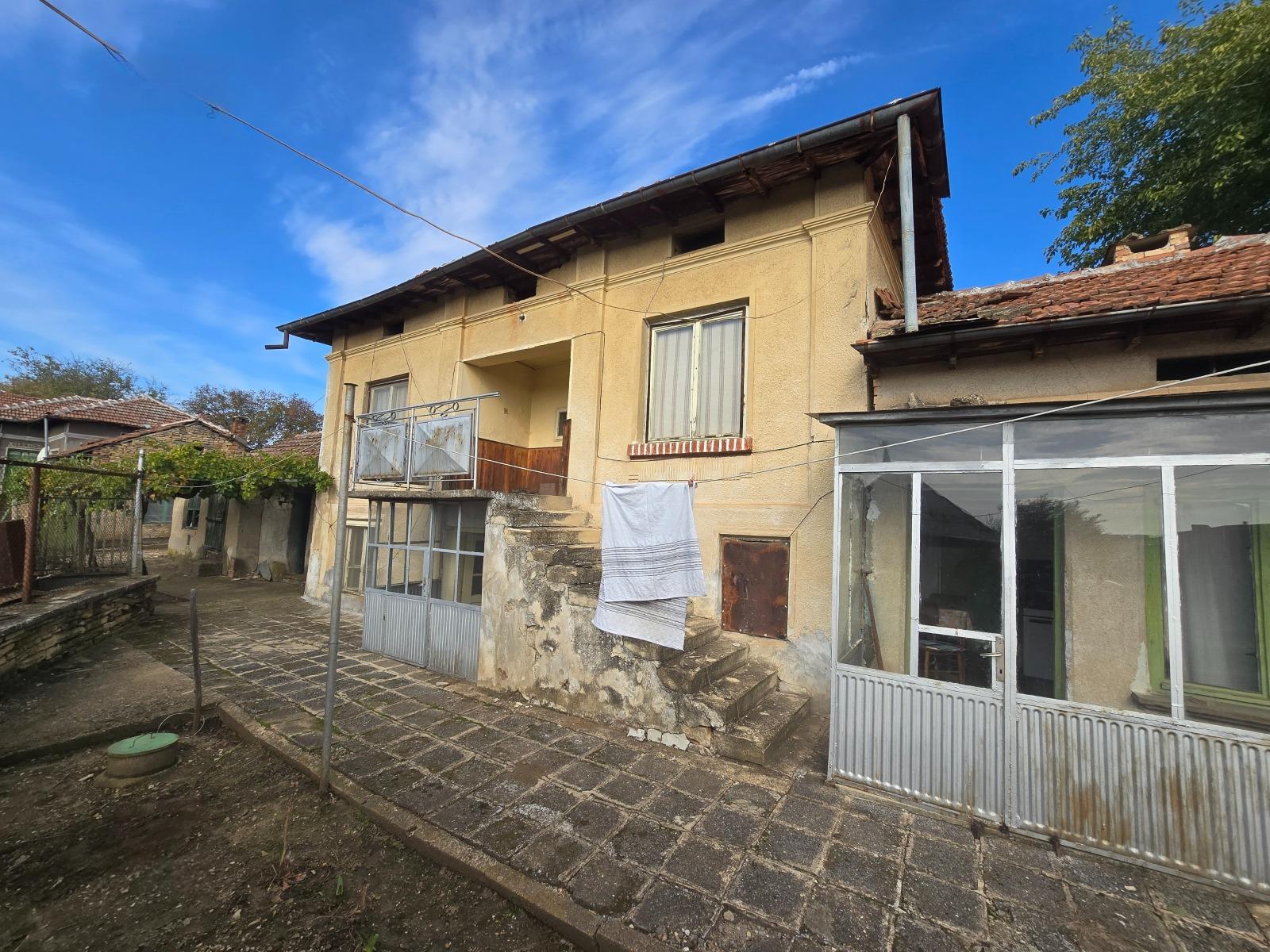 House for Sale in Gorna Lipnitsa, Veliko Tarnovo
