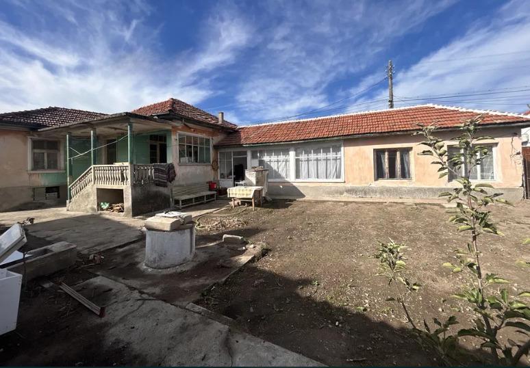 House for Sale in Razhevo Konare, Plovdiv