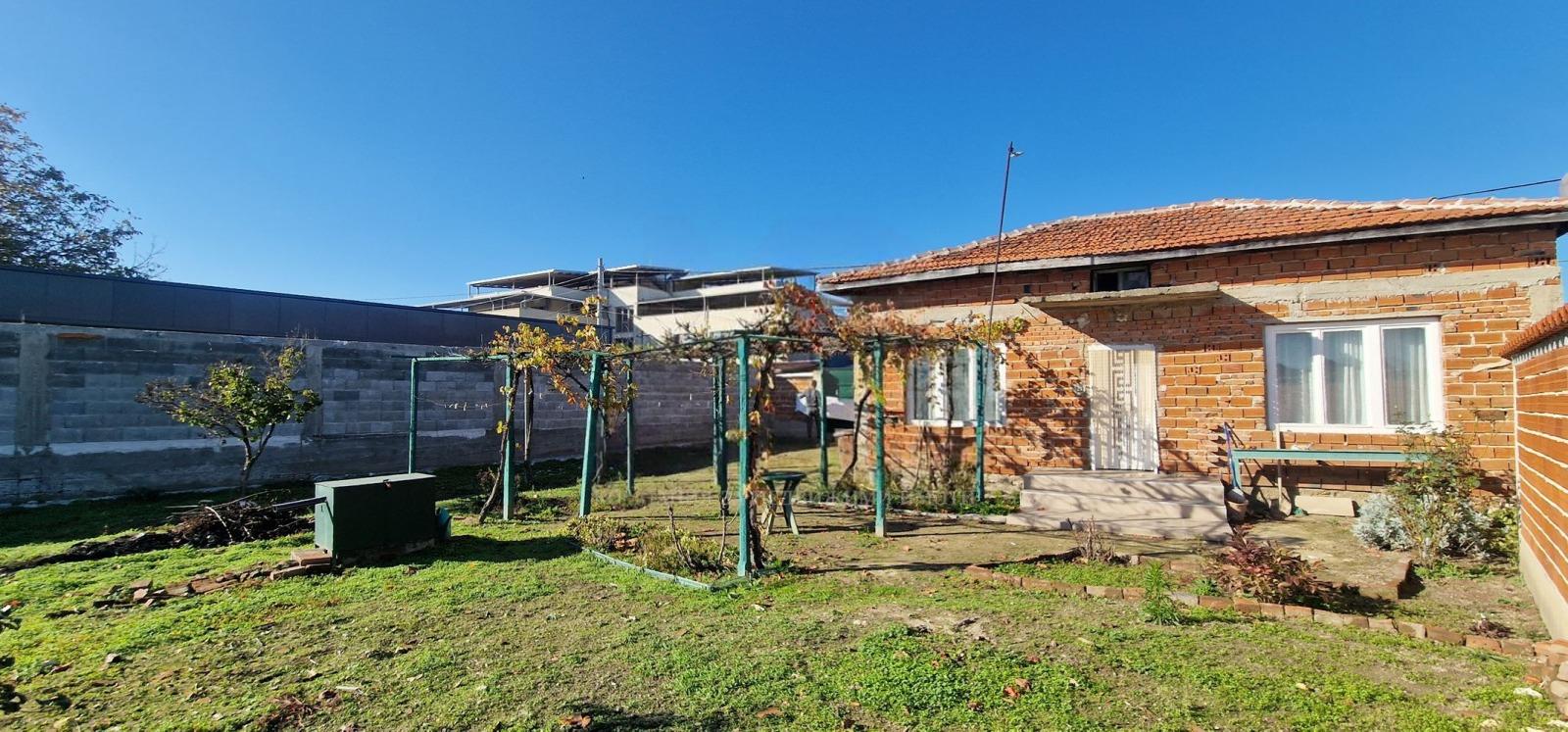 House for Sale in Stryama, Plovdiv
