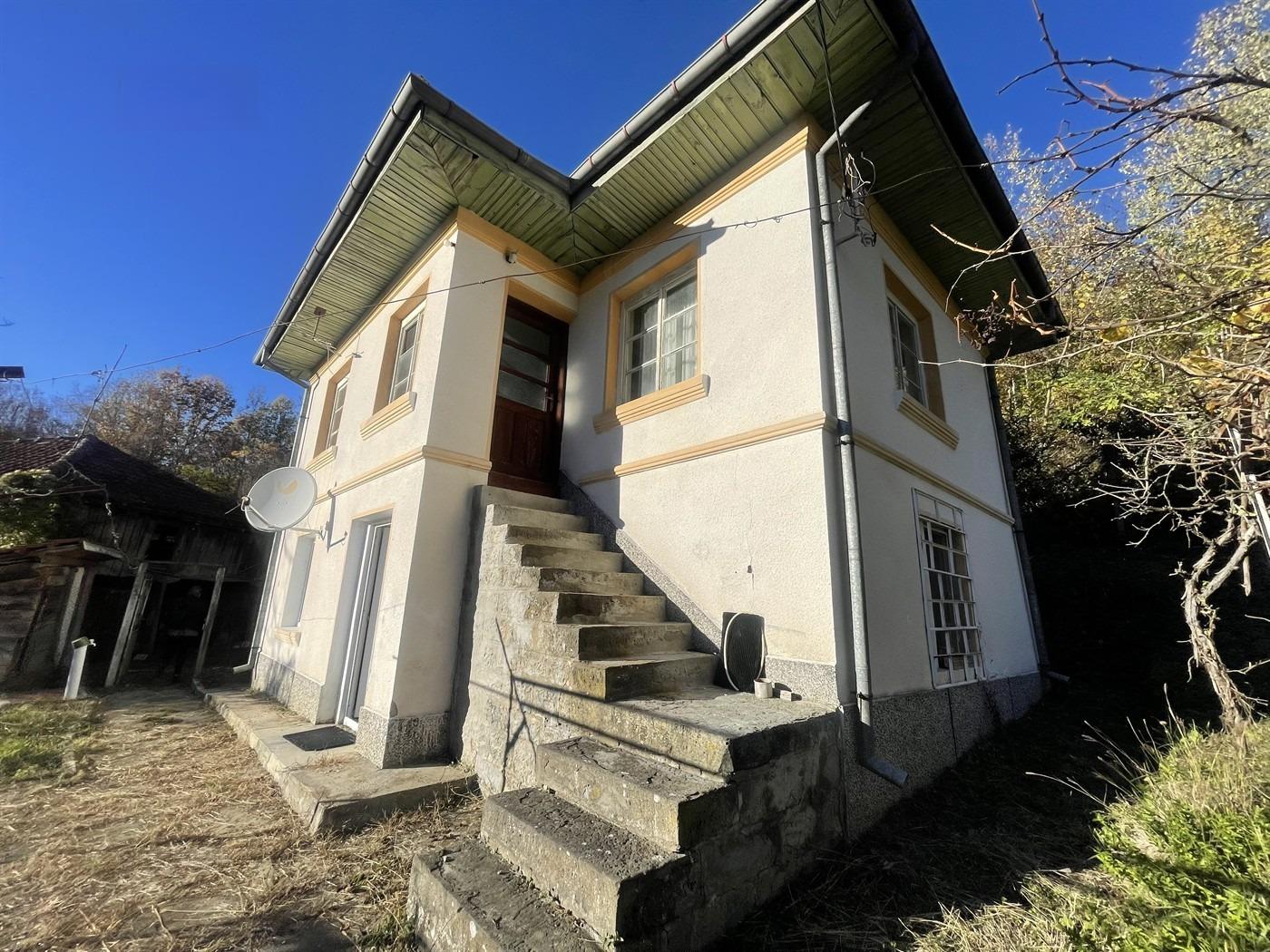 House for Sale in Stokite, Gabrovo