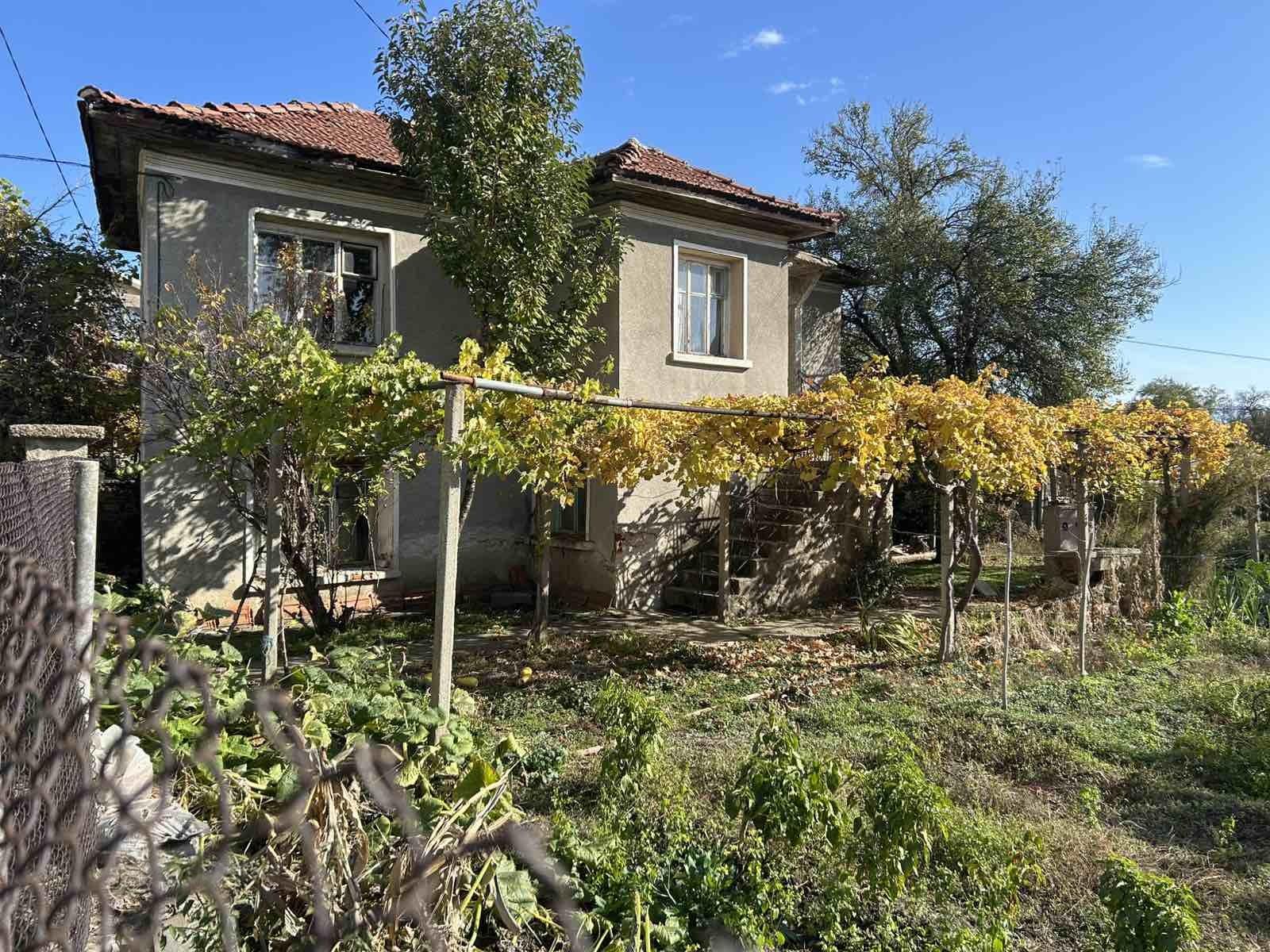House for Sale in Banya, Plovdiv
