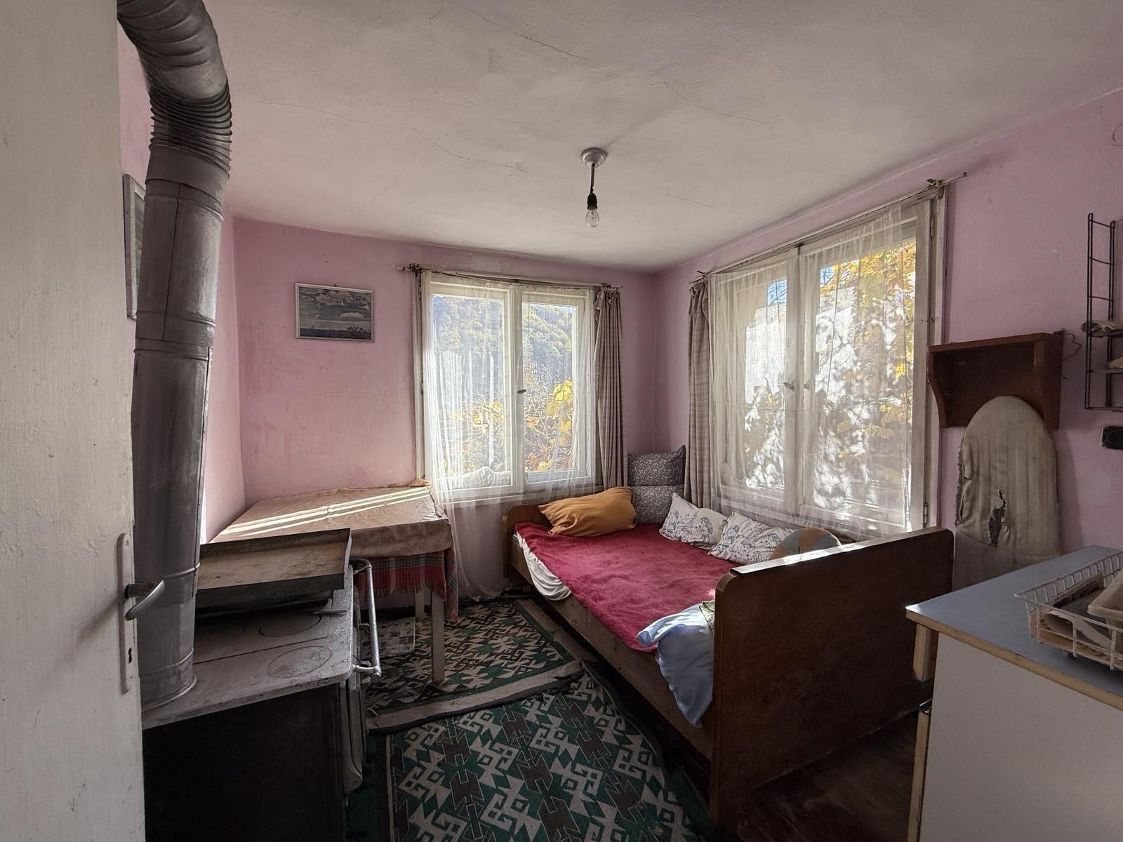 House for Sale in Gabrovo, Hadzhitsonev most
