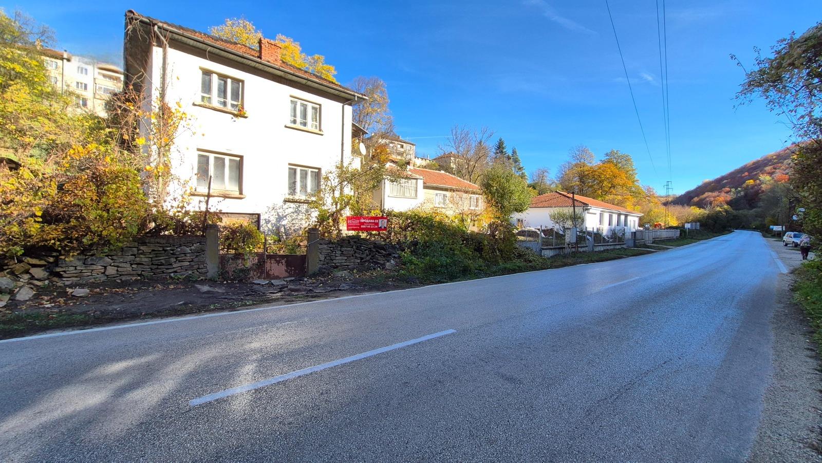 House for Sale in Gabrovo, Belentsi