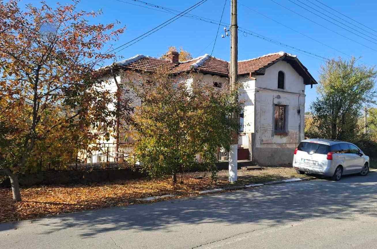 House for Sale in Pisarovo, Pleven