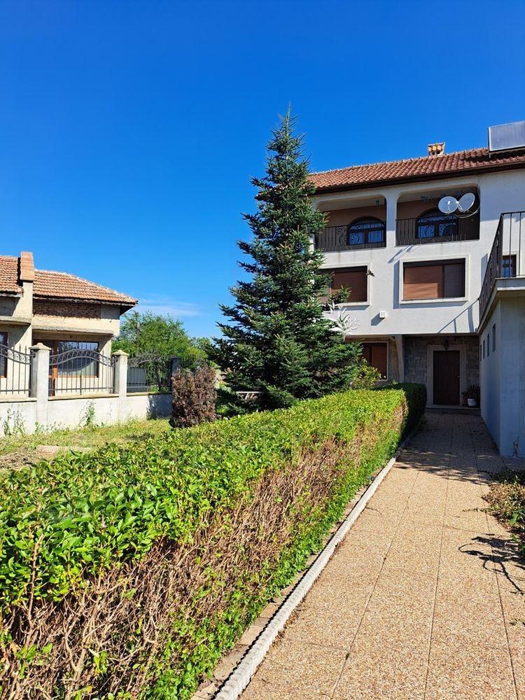 House for Sale in Kamenar, Burgas
