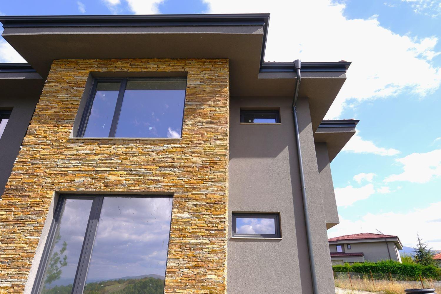 House for Sale in Sofia, Vladaya