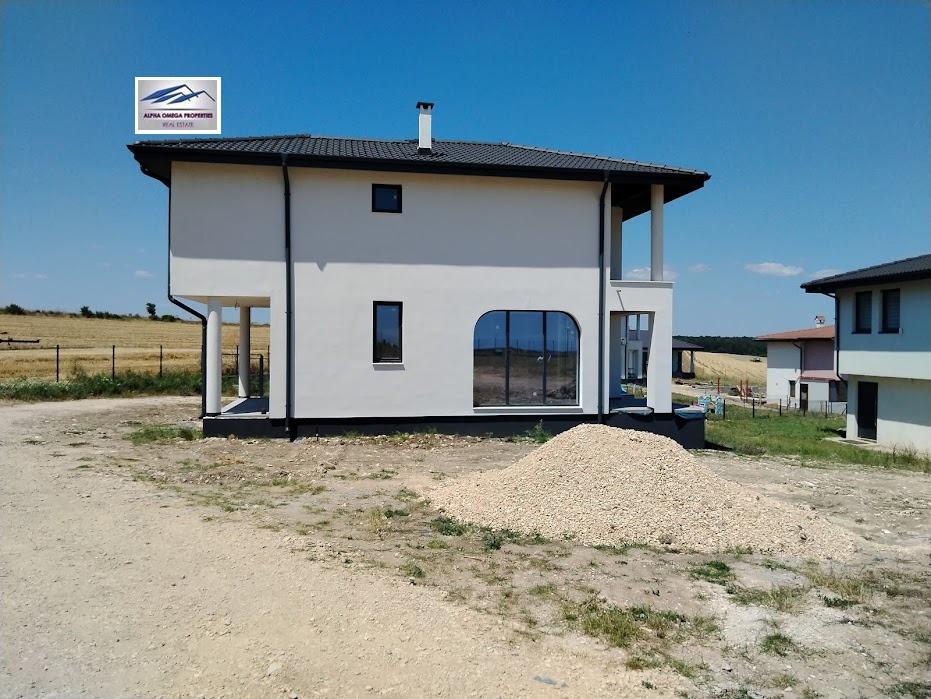 House for Sale in Kichevo, Varna