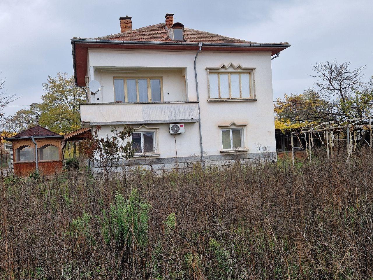 House for Sale in Begovo, Plovdiv