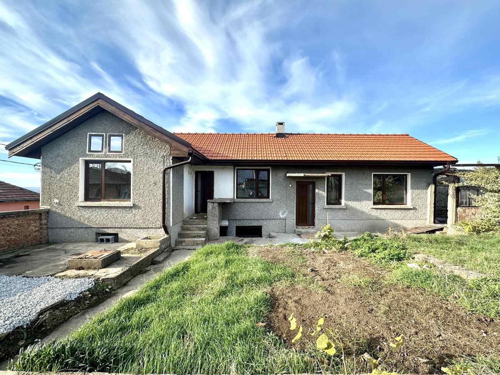 House for Sale in Belyakovets, Veliko Tarnovo
