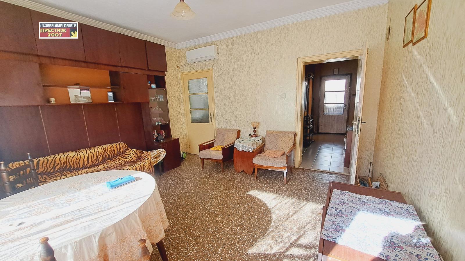 House Floor for Sale in Shumen, Center
