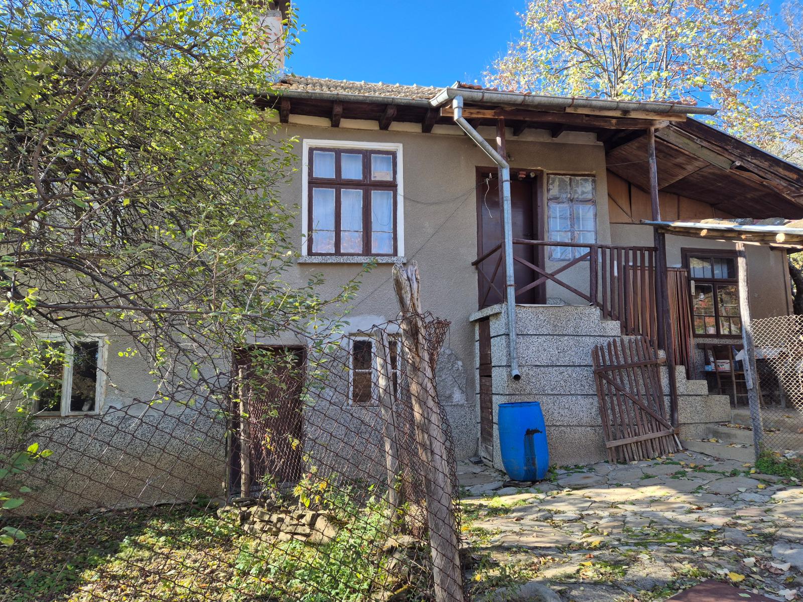 House for Sale in Kopcheliite, Gabrovo