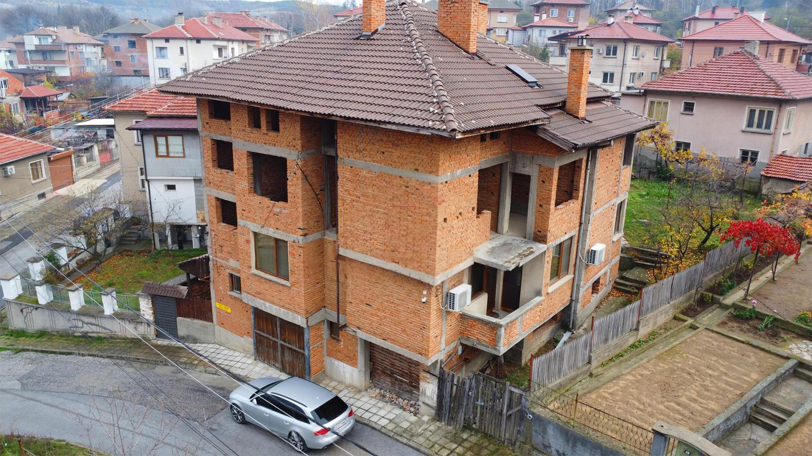 House Floor for Sale in Panagyurishte, Pazardzhik