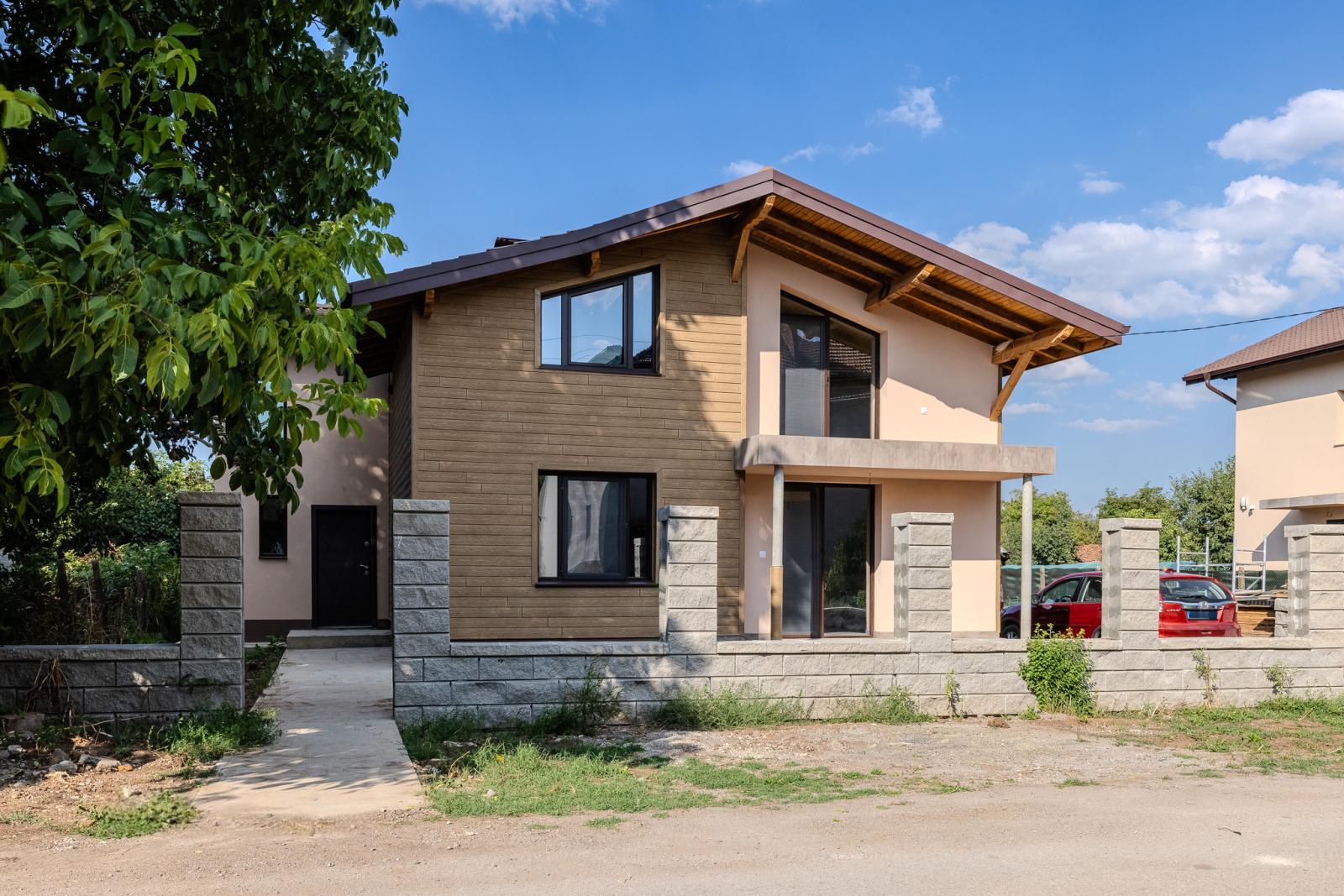 House for Sale in Priboy, Pernik