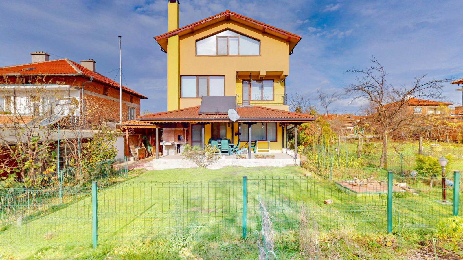 House for Sale in Sredets, Burgas