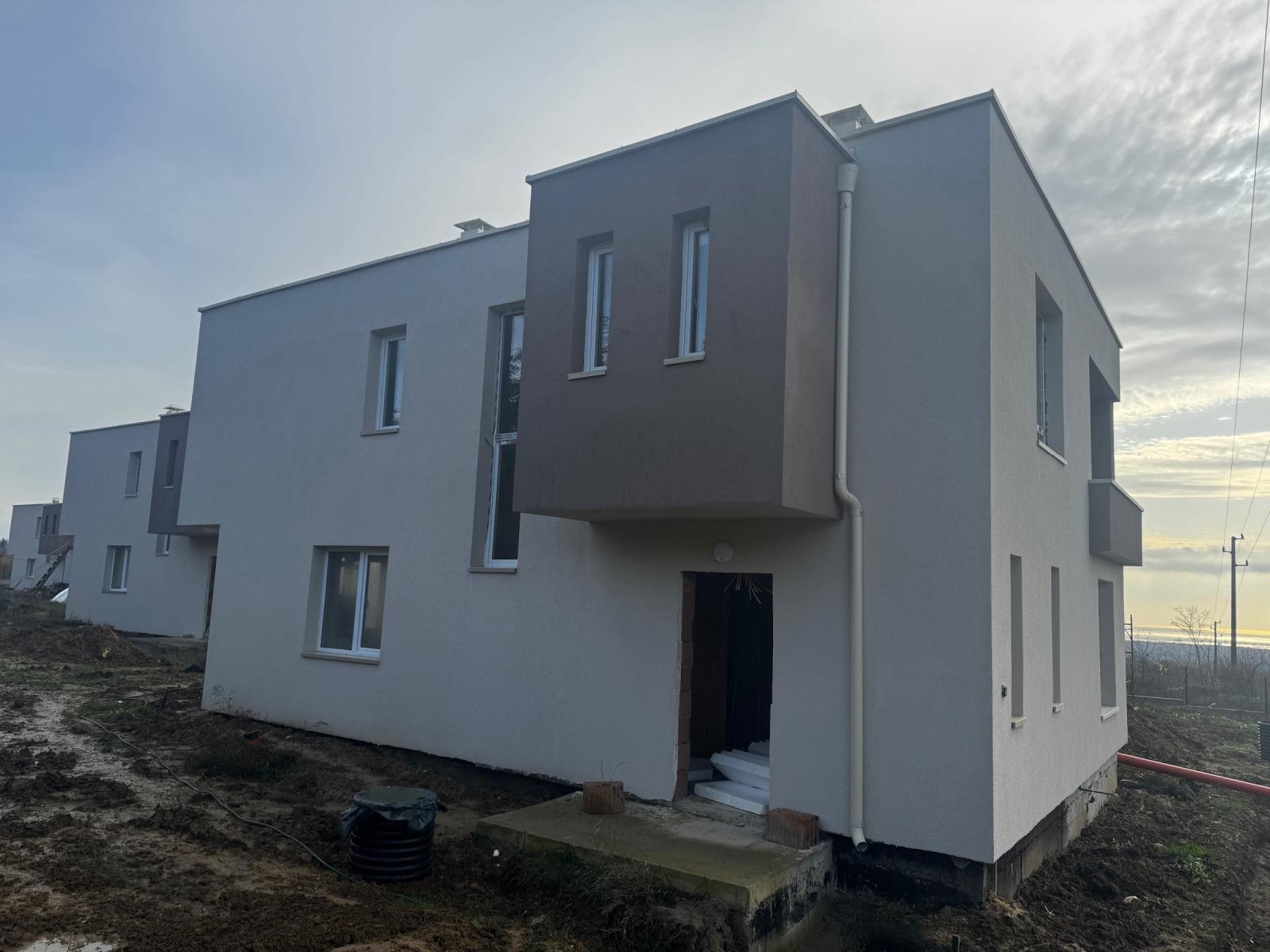 House for Sale in Varna, Borovets – yug Area
