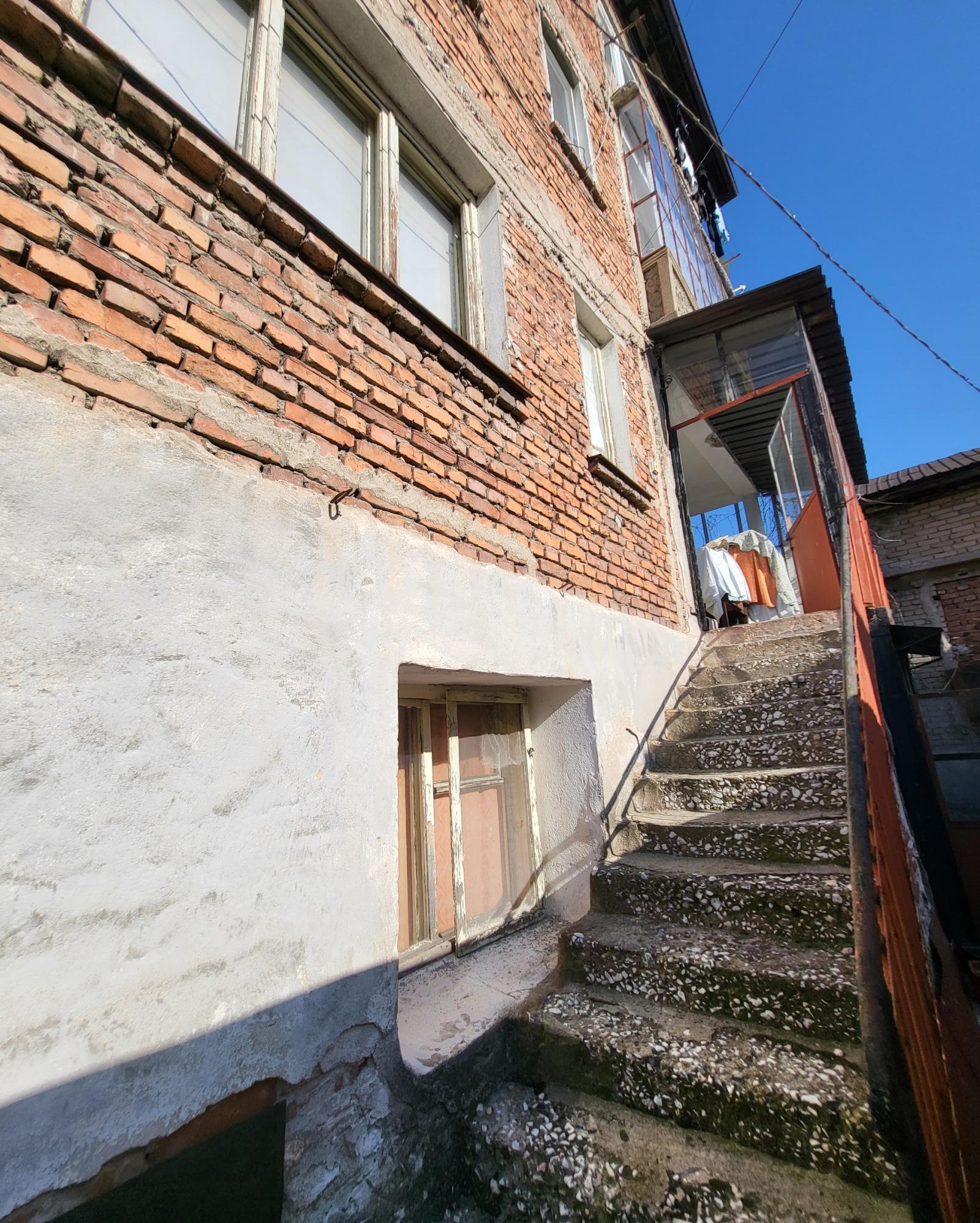 House Floor for Sale in Pazardzhik, Center