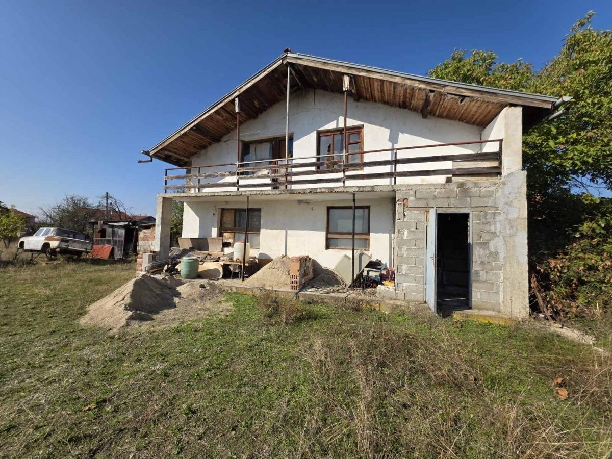 House for Sale in Chernozemen, Plovdiv
