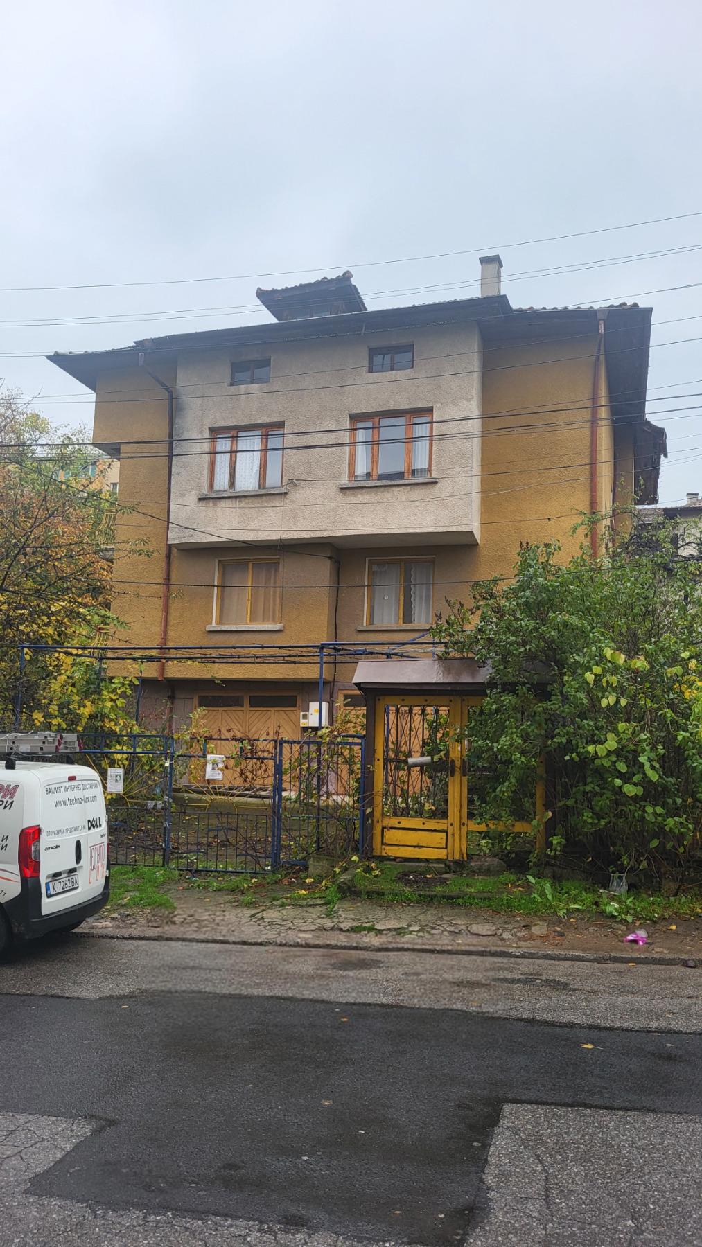 House for Sale in Kardzhali, Veselchane