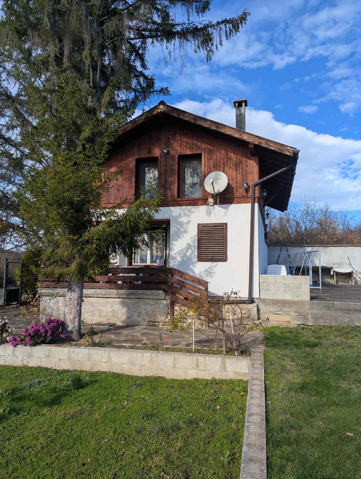 Villa for Sale in Dryanovo, Gabrovo