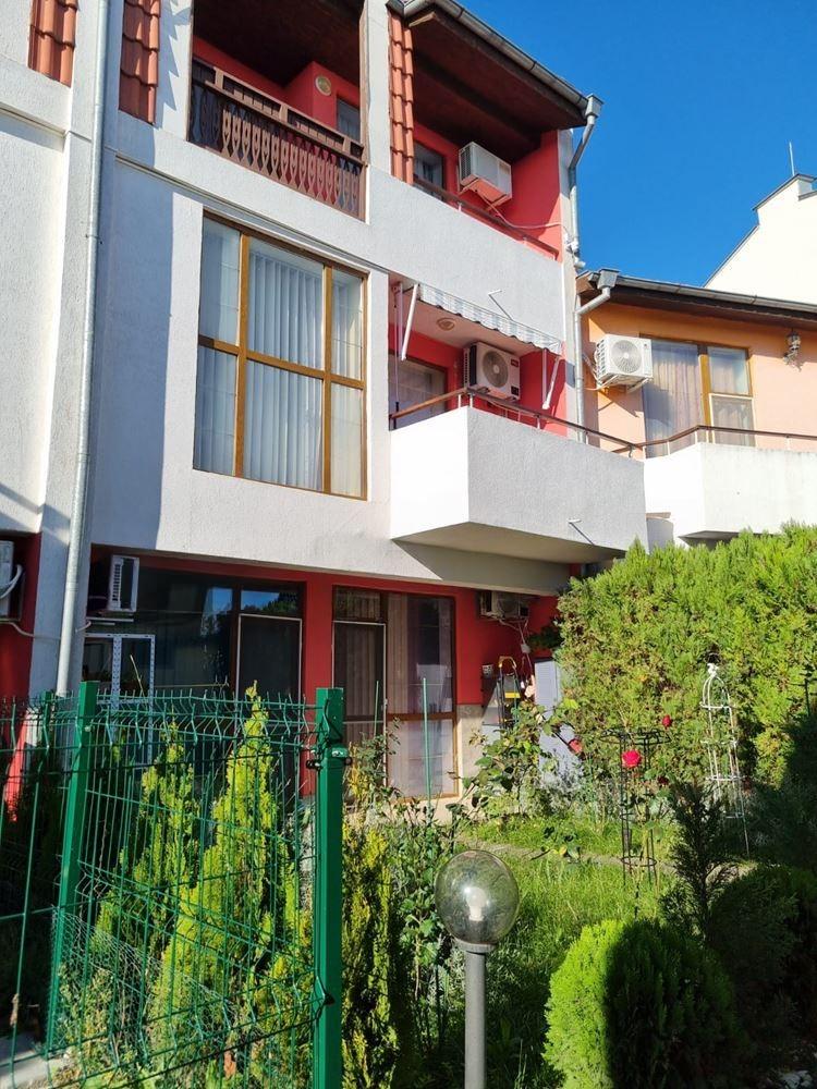 House for Sale in Varna, Alen mak Area