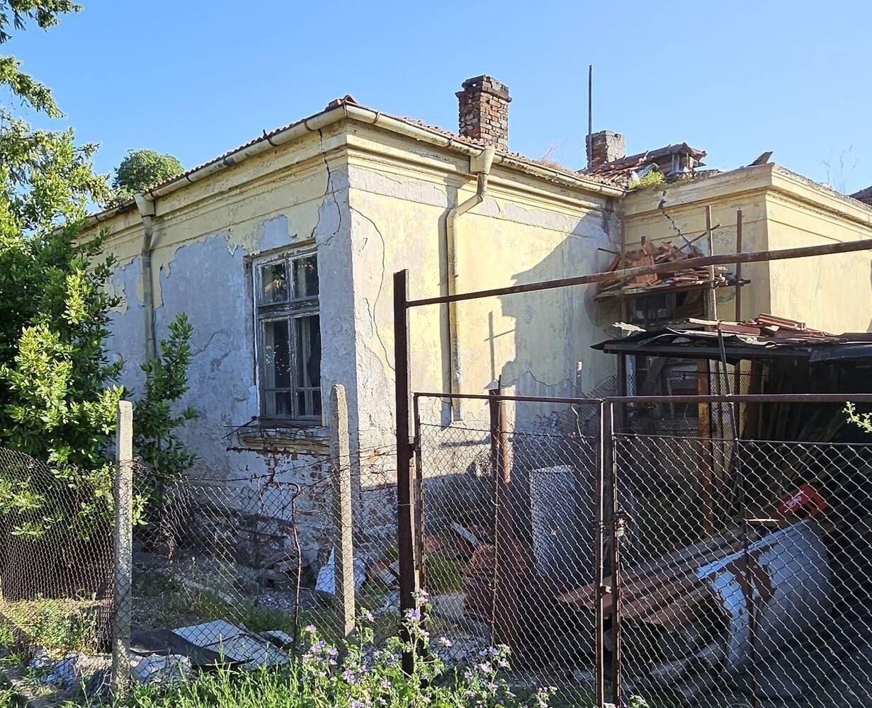 House for Sale in Burgas, Cherno more