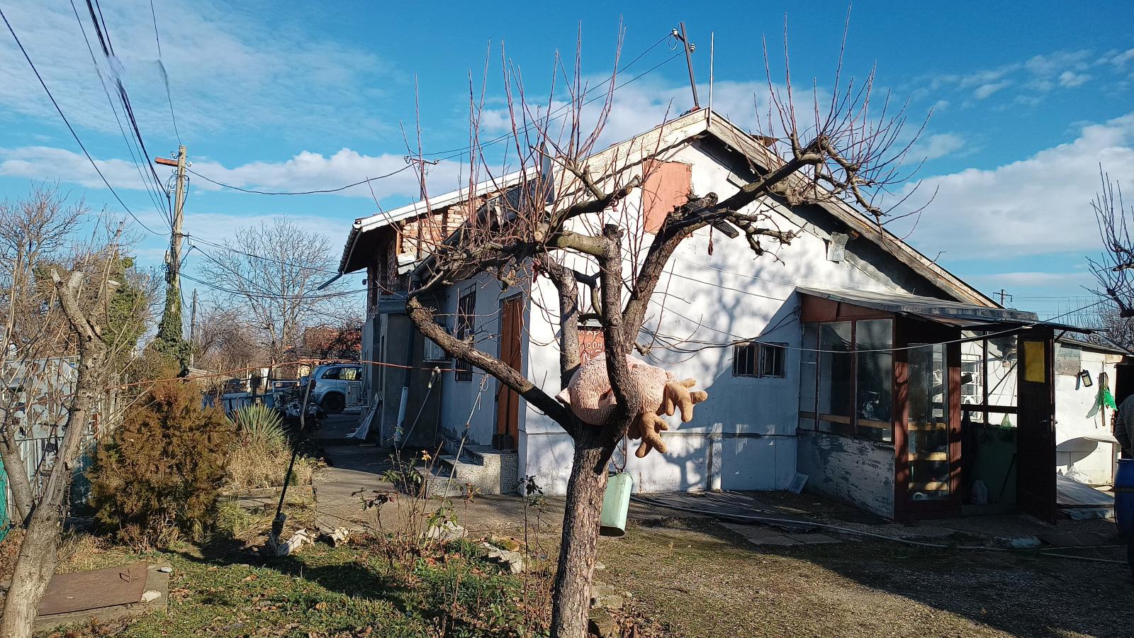 Villa for Sale in Ruse, Charodeyka – Sever