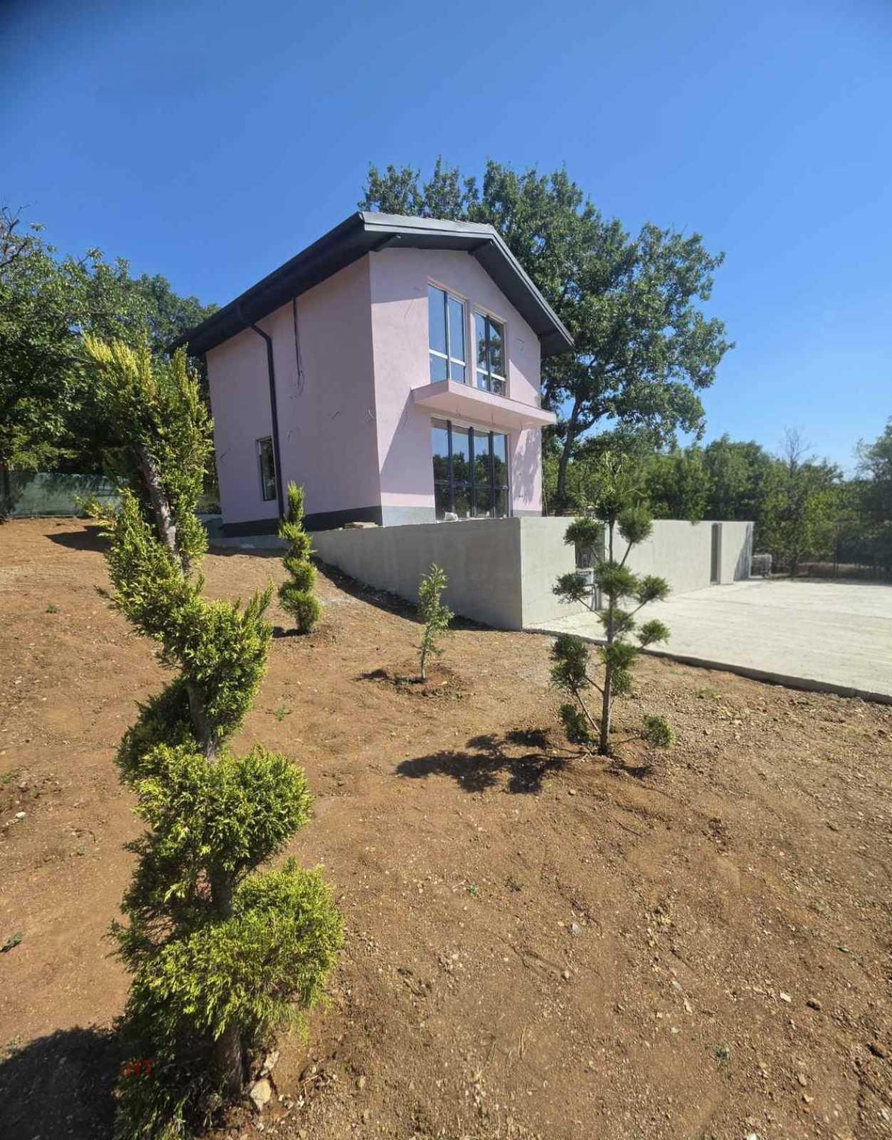 House for Sale in Stara Zagora, Zheleznik – tsentar