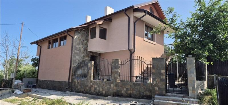 House for Sale in Aleksandrovo, Burgas