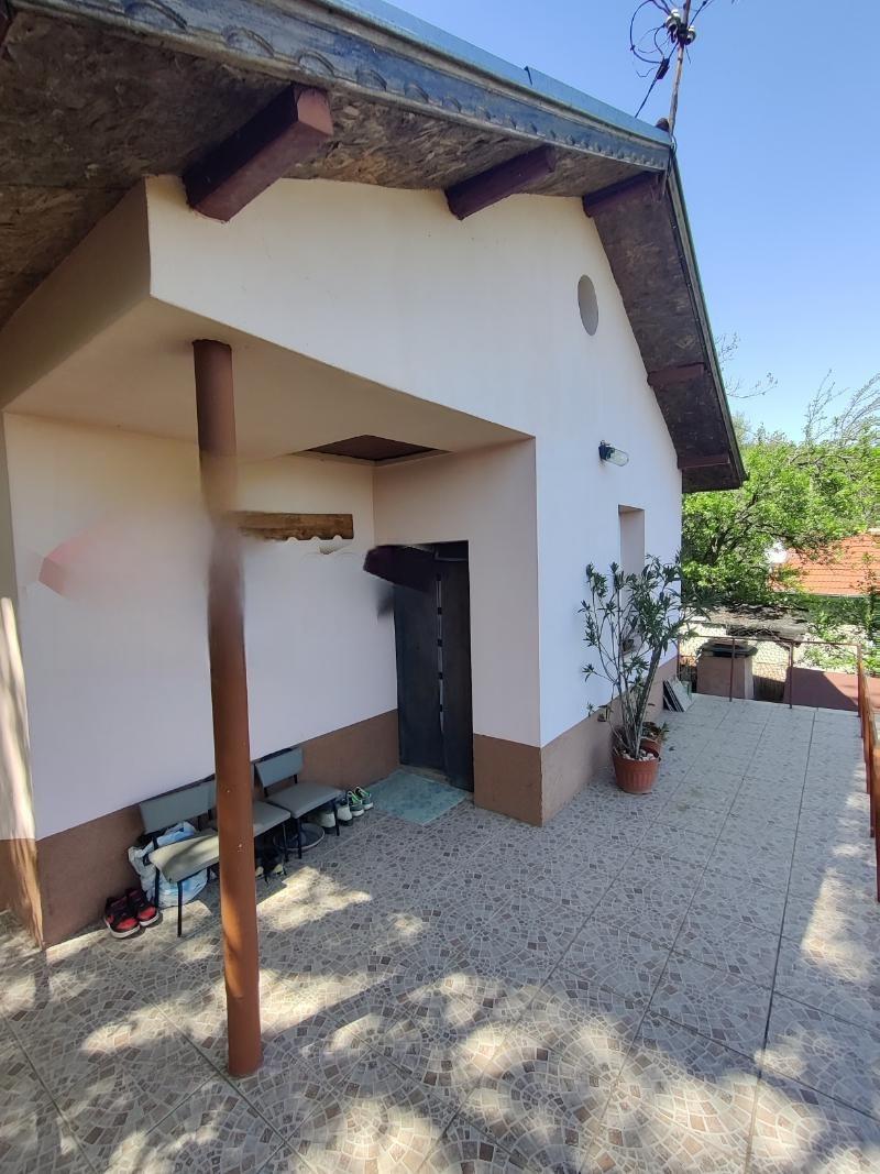 Villa for Sale in Shumen, Chashka Area