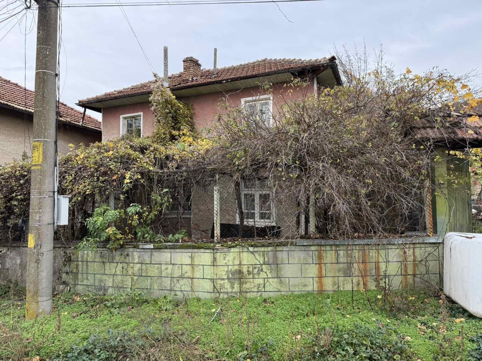 House for Sale in Samovodene, Veliko Tarnovo